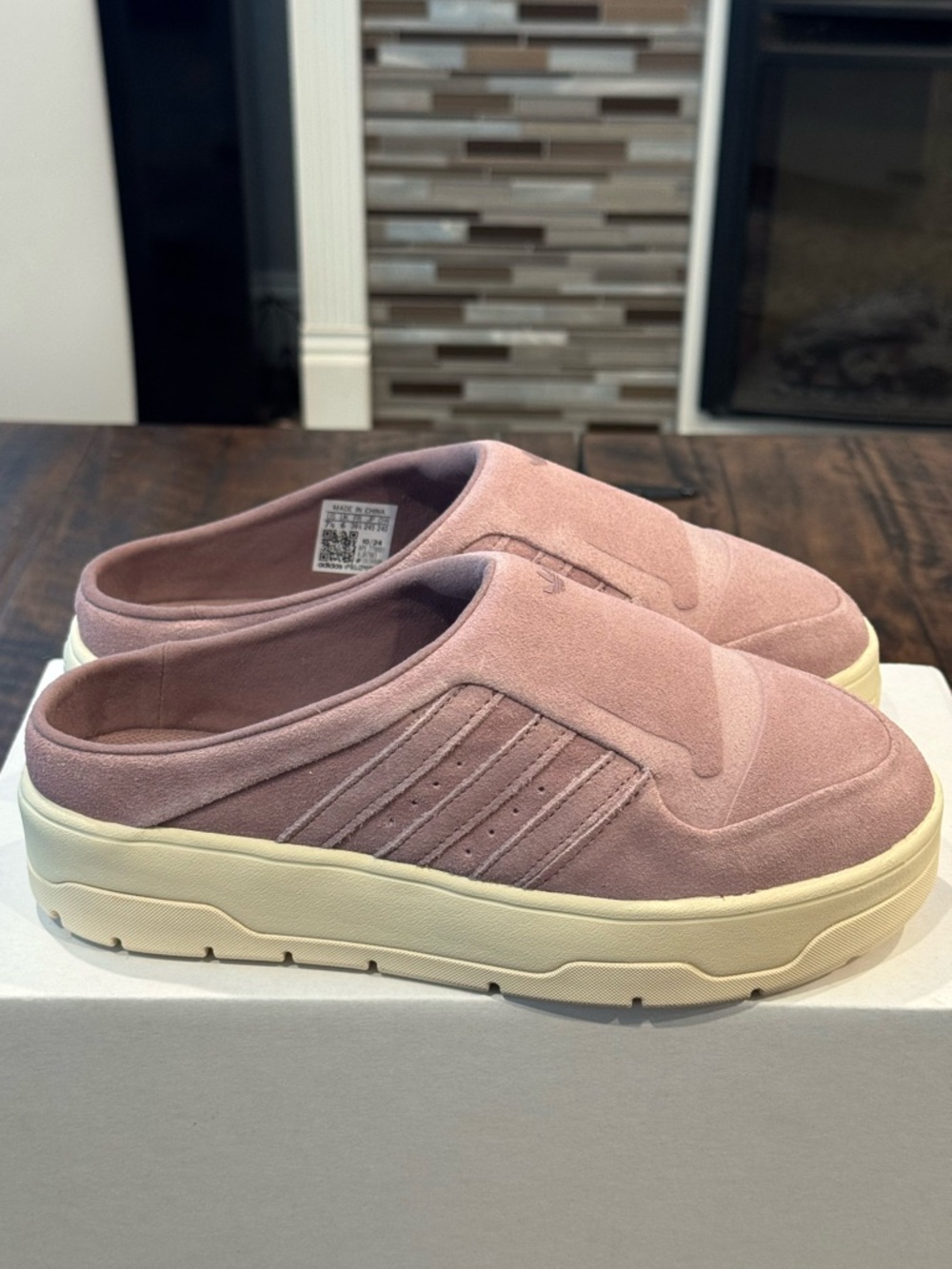 Adidas Rivalry Mule (NWOT)